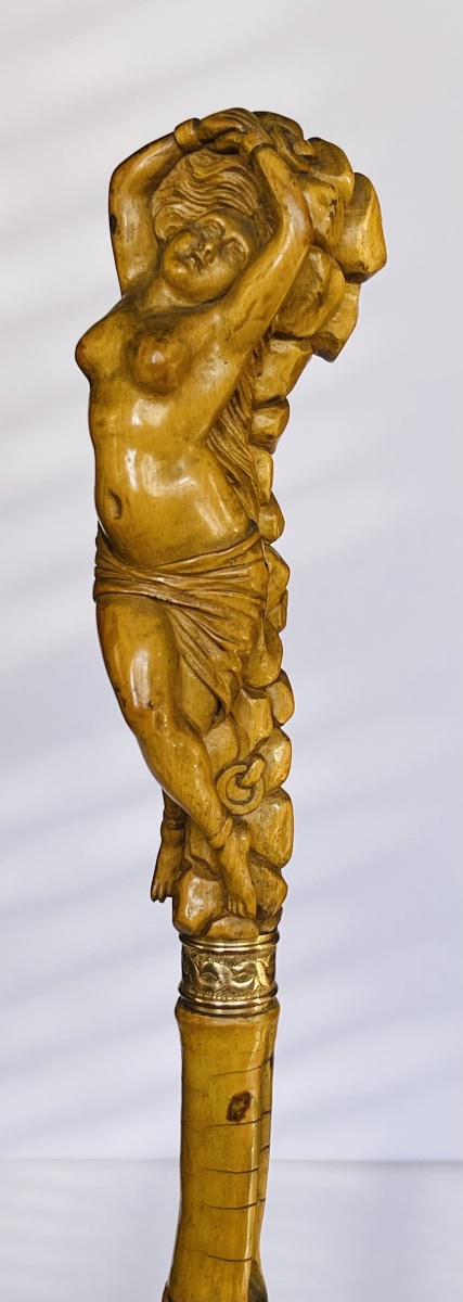 Andromeda Walking Stick Made Of Carved Boxwood -photo-7